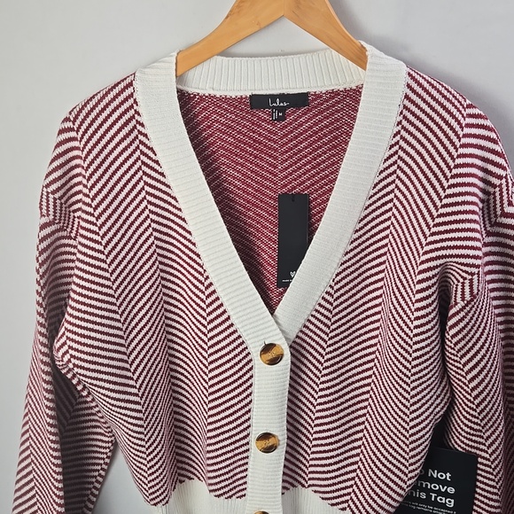 Lulu's Here Comes a Holiday Red and White Striped Button-Up Cardigan Sz M - NWT - Picture 3 of 11